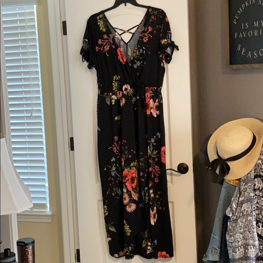 Black floral maxi dress